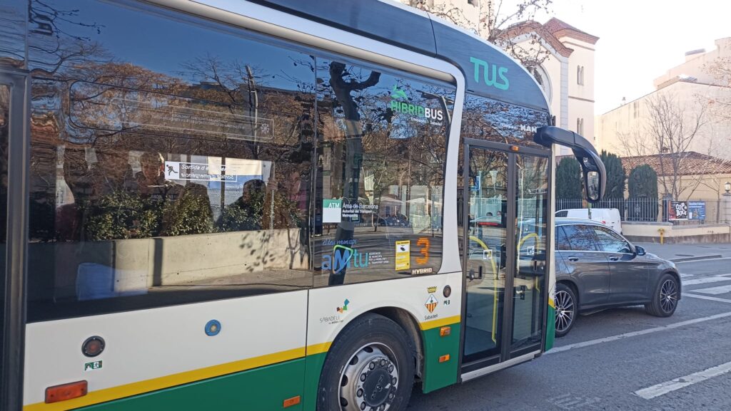 Exterior del bus urbà de Sabadell